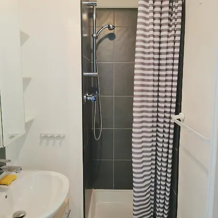 Loc's - Le 216, Classe 3 Etoiles Proche Des Thermes Et Tous Commerces * ויטל